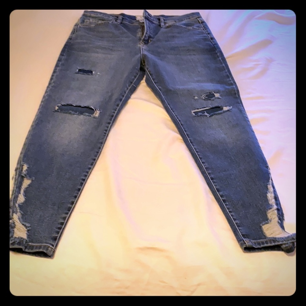 We the free distressed skinny jeans